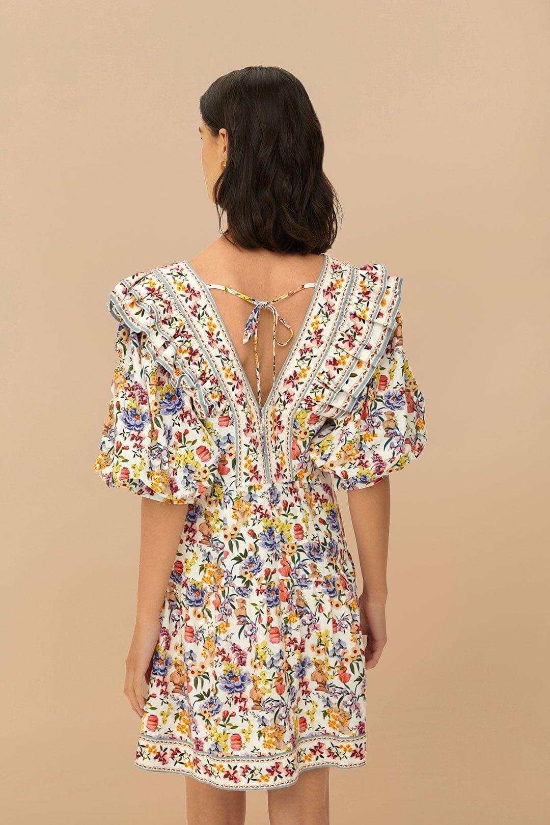 DJV_Greek Garden Off White Robes courtes - Greek Garden Off White