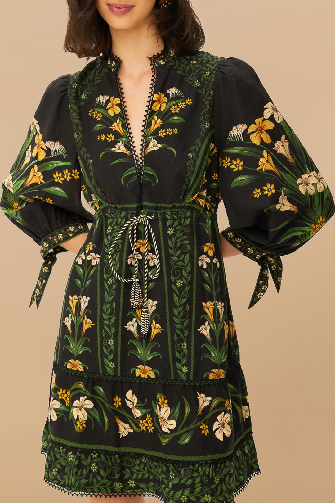 Robe courte Flowers en lin - Noir