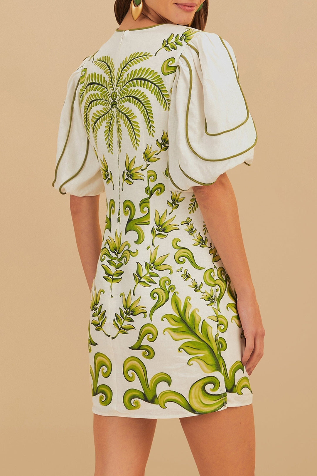 V-neck short dress in linen - White