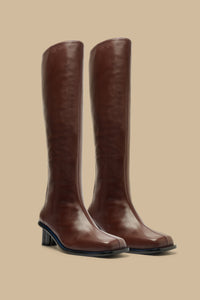 Square-toe high boots in leather - Bordeaux