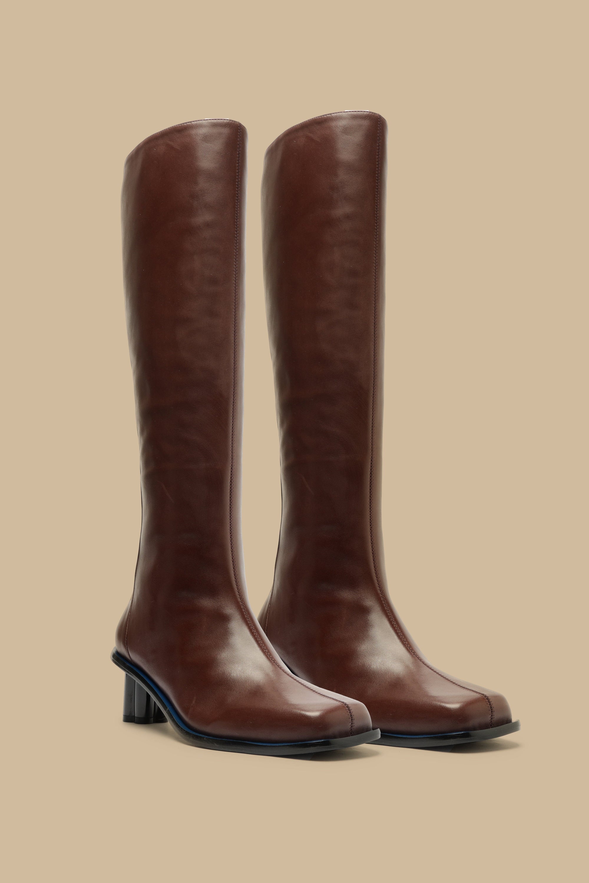 Square-toe high boots in leather - Bordeaux