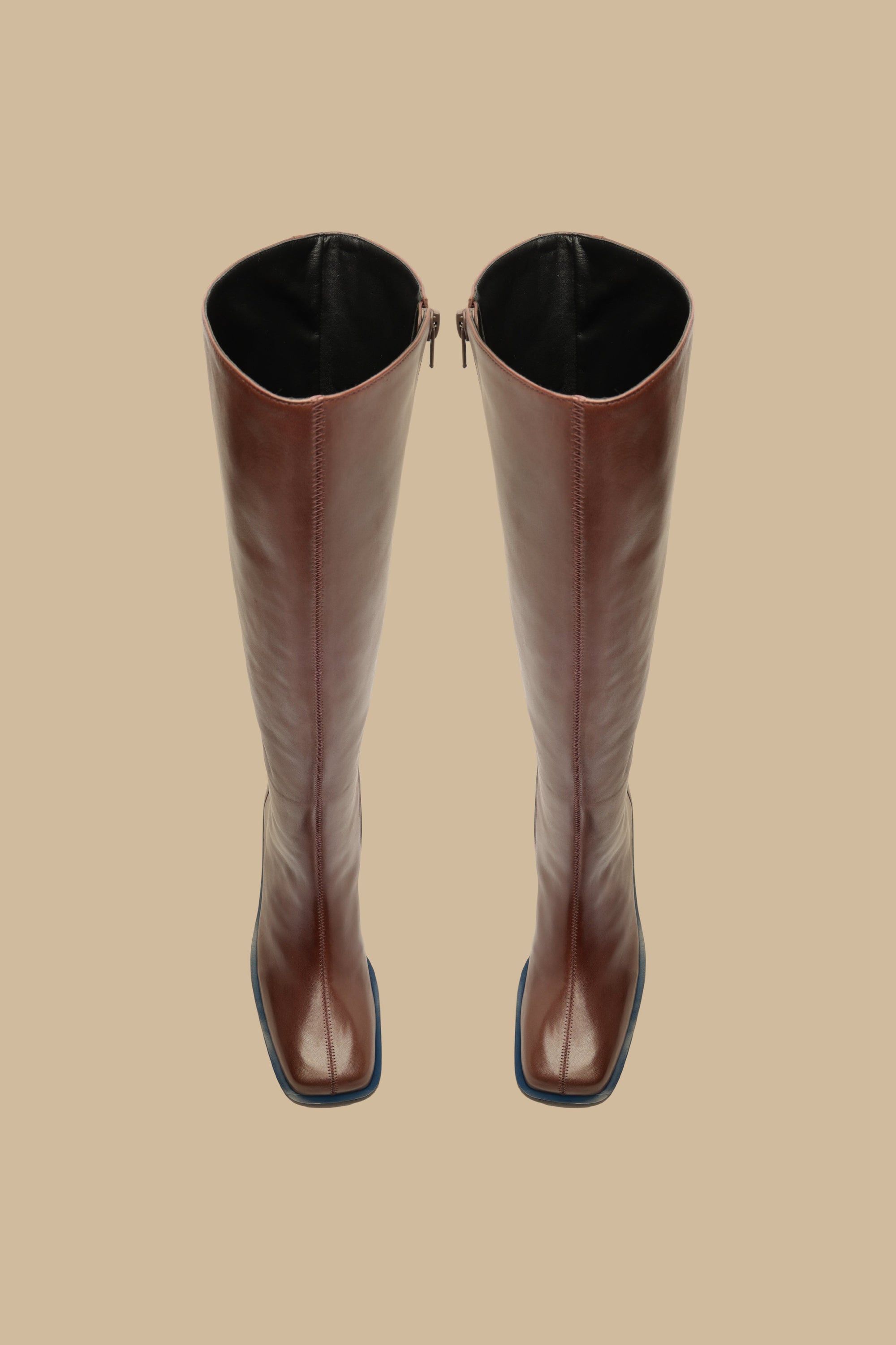Square-toe high boots in leather - Bordeaux