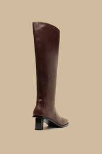 Square-toe high boots in leather - Bordeaux
