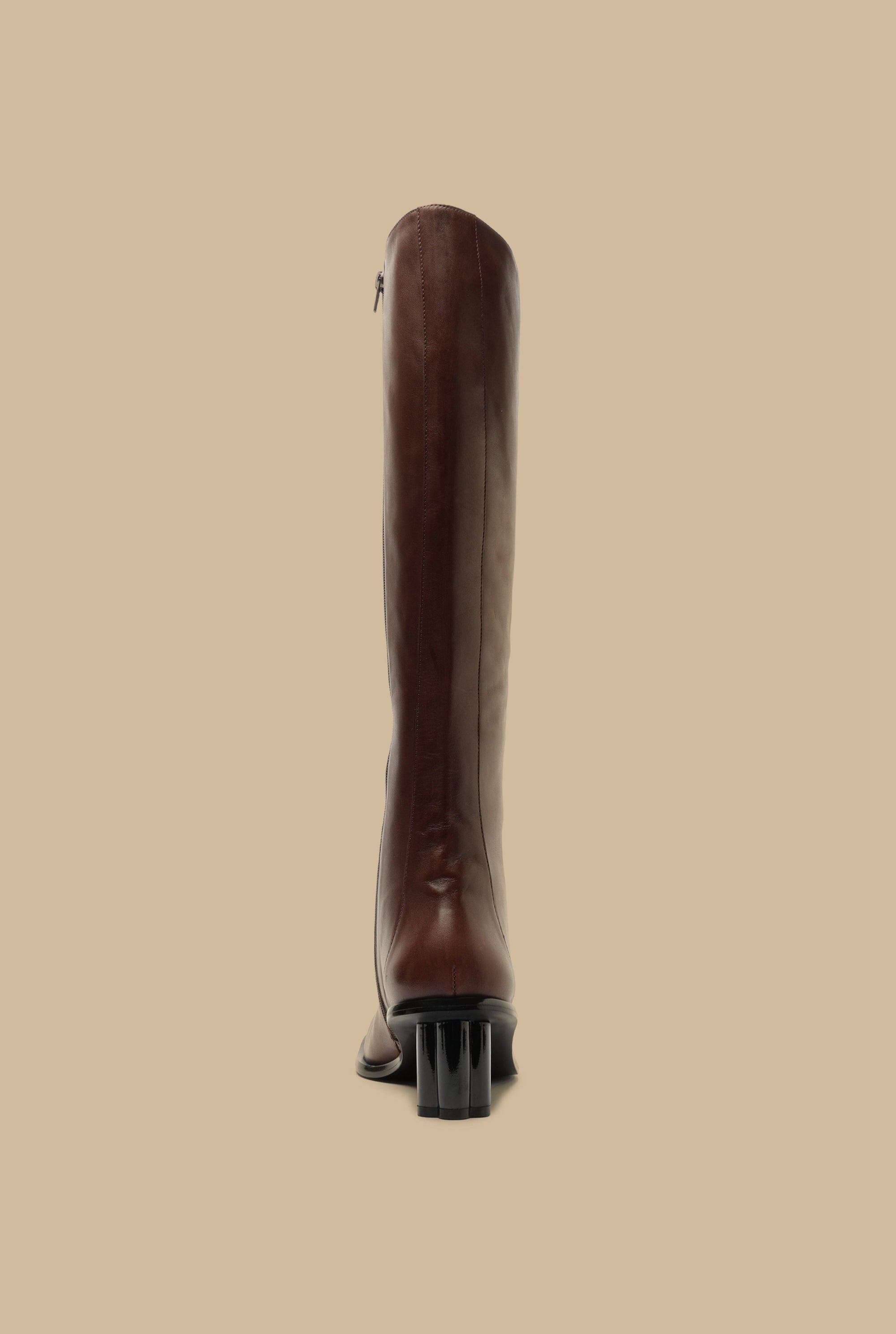 Square-toe high boots in leather - Bordeaux