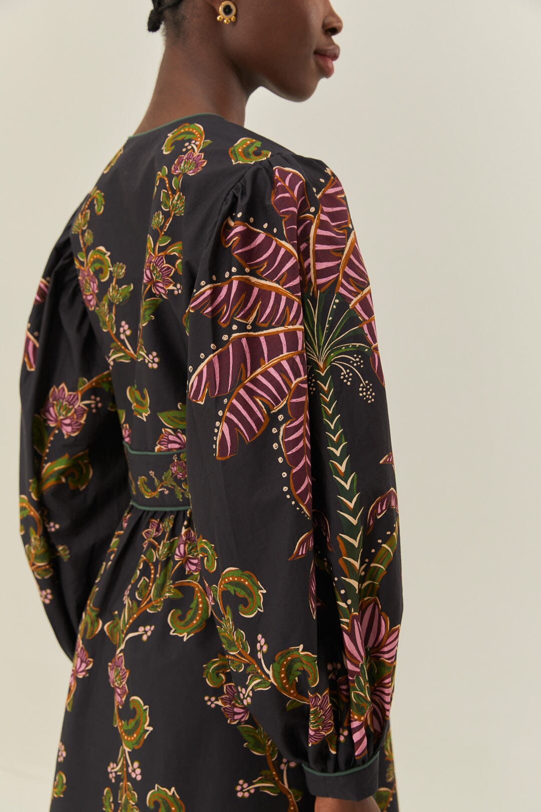 Robe courte Ravenala à manches bouffantes en coton - Noir