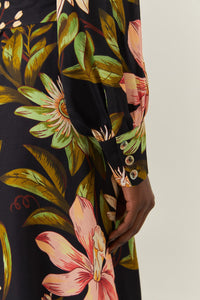 DJV_Surreal Flowers Black Robes midi - Surreal Flowers Black