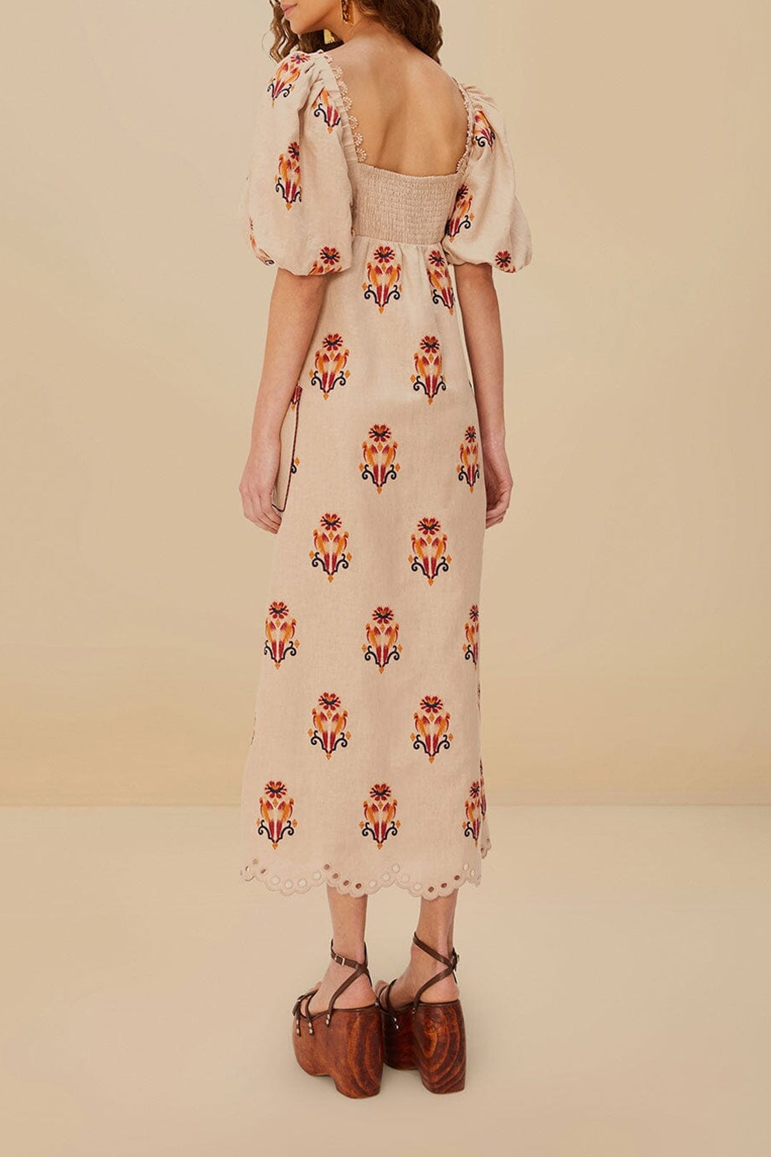 Macaw embroidered long dress in linen - Beige