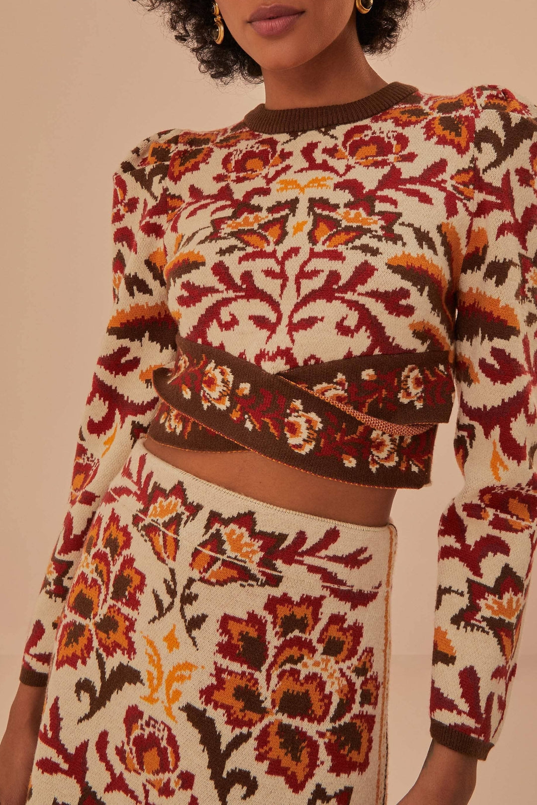 DJV_Toucans Scarf Cream Cardigans & Pulls - Toucans Scarf Cream