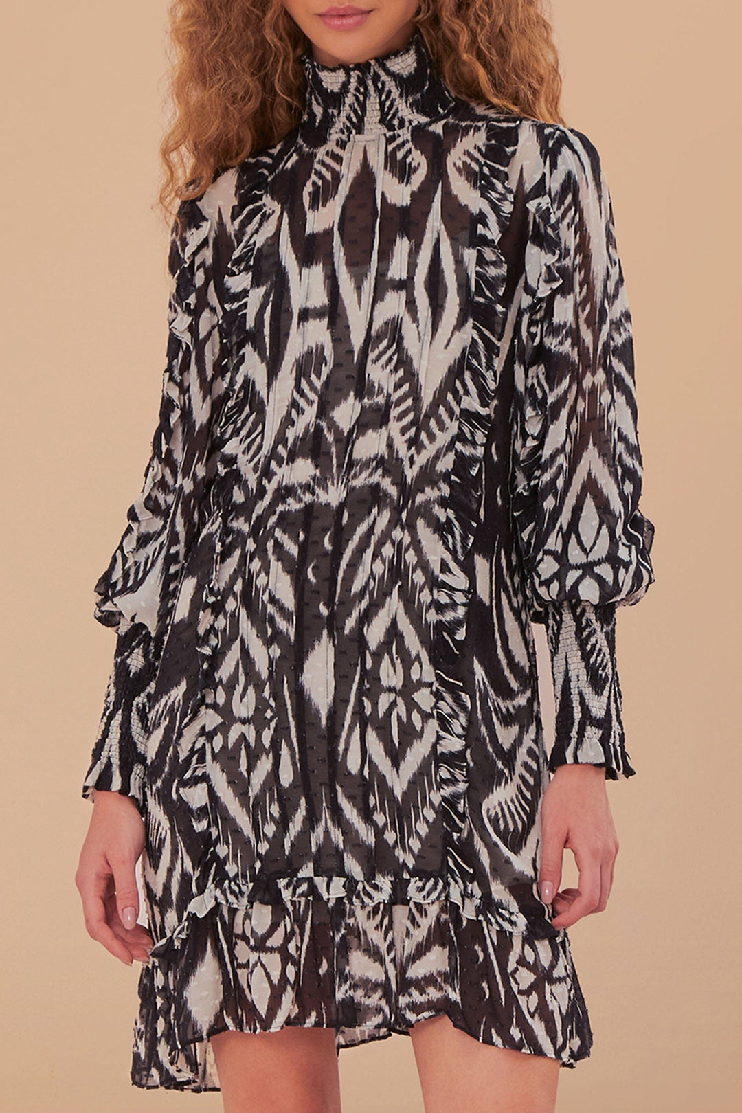 Robe courte à motif ikat Ananas - Noir