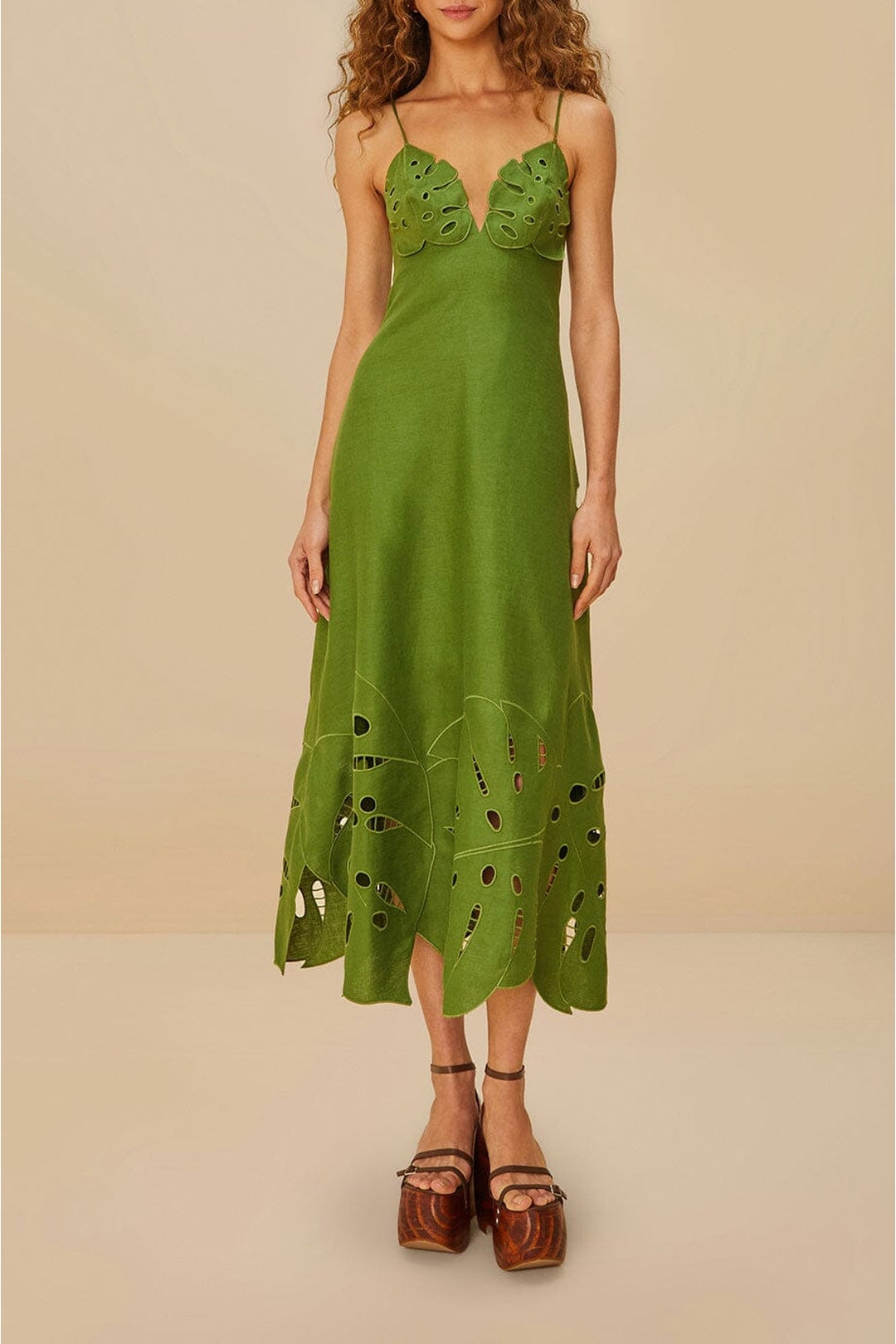Robe longue Monstera brodée en lin - Vert