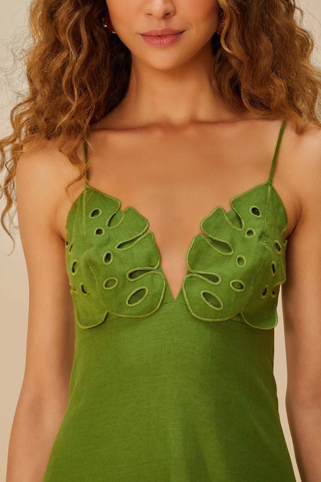 Robe longue Monstera brodée en lin - Vert