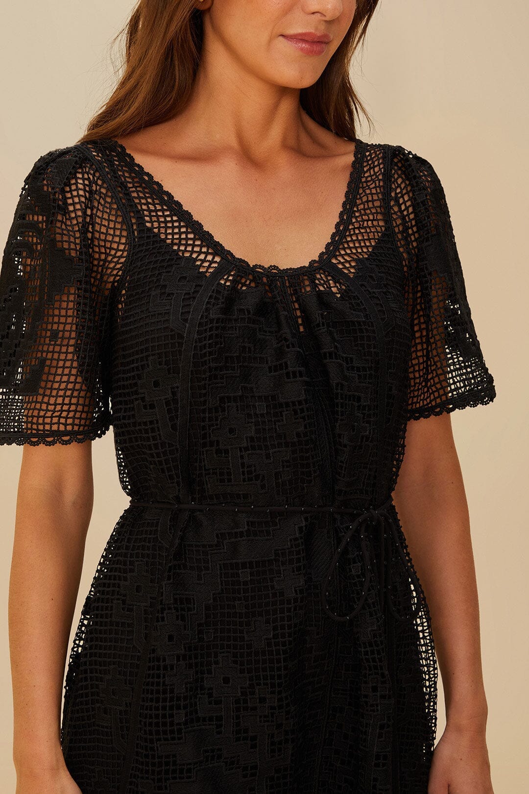 Pineapple Guipure short dress - Black