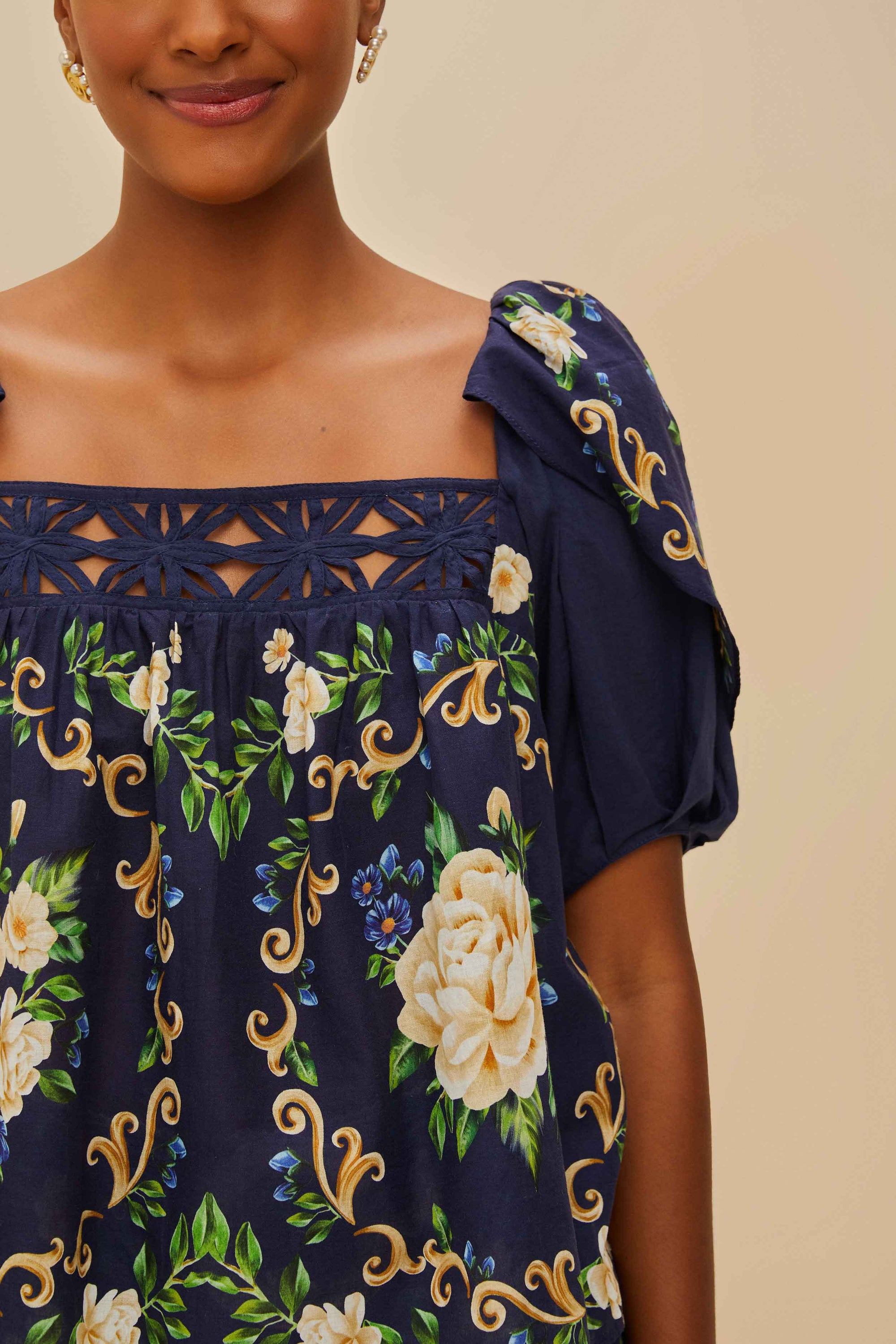 Blouse Flowered Yoke - Bleu
