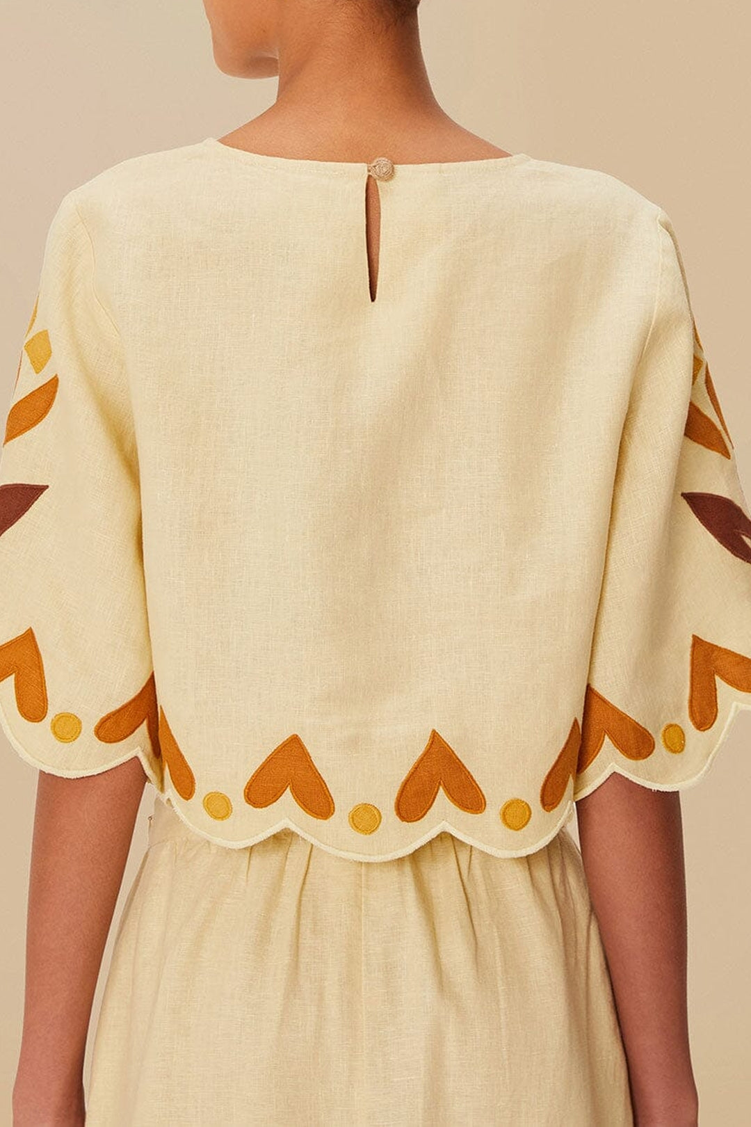 Summer cutwork blouse in linen - Beige