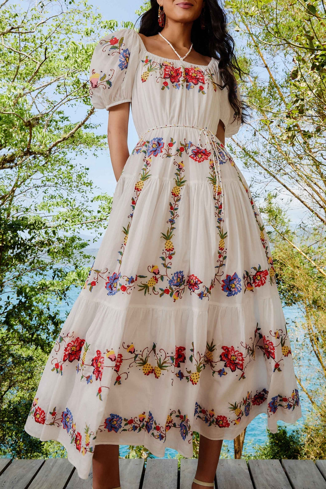Tropical Porcelain embroidered midi dress - White