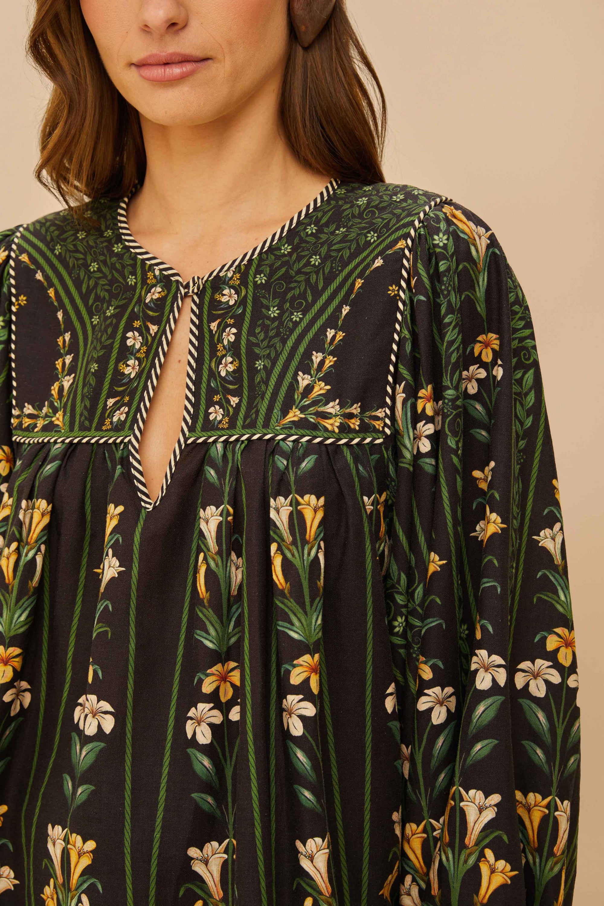 Blouse Flowers Arch en lin - Noir