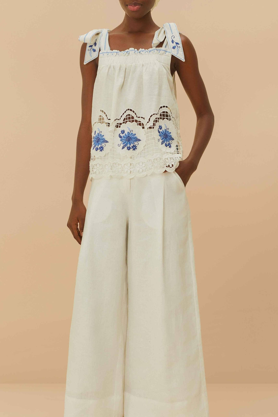High-waisted linen trousers - White