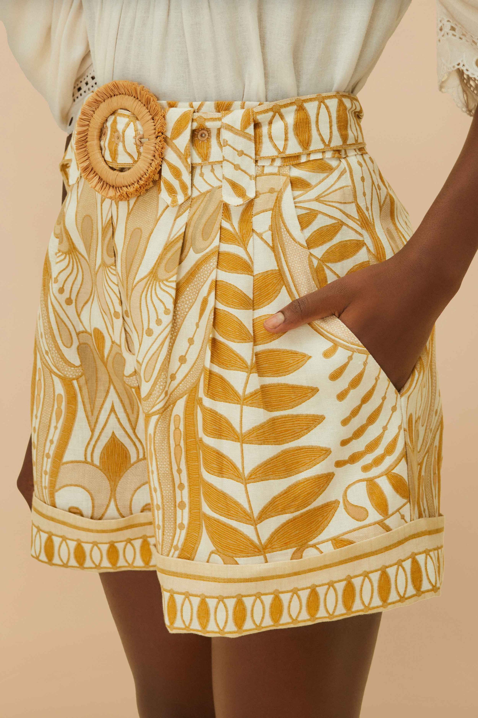 Short en dentelle et lin - Jaune