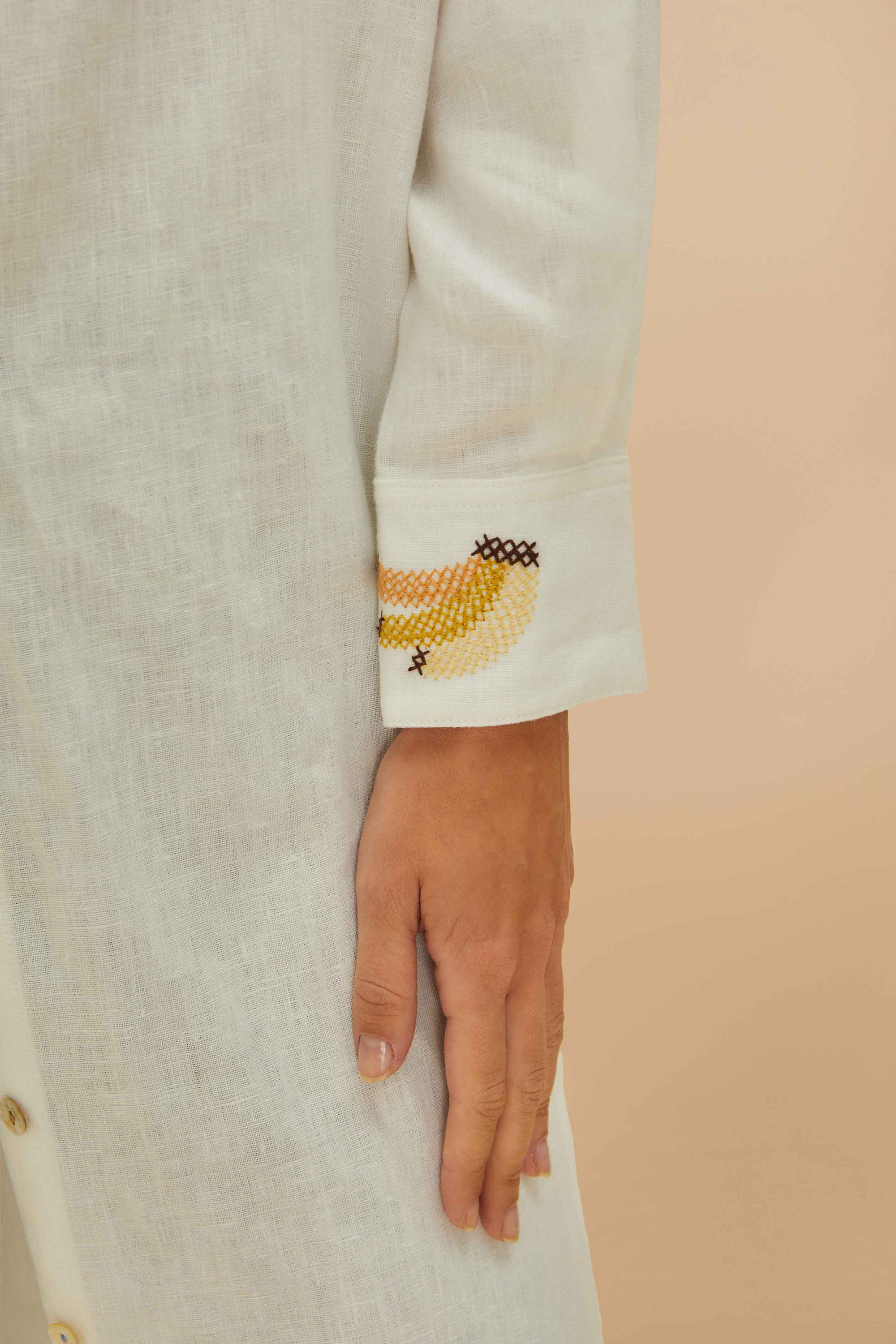 Embroidered linen blouse - White