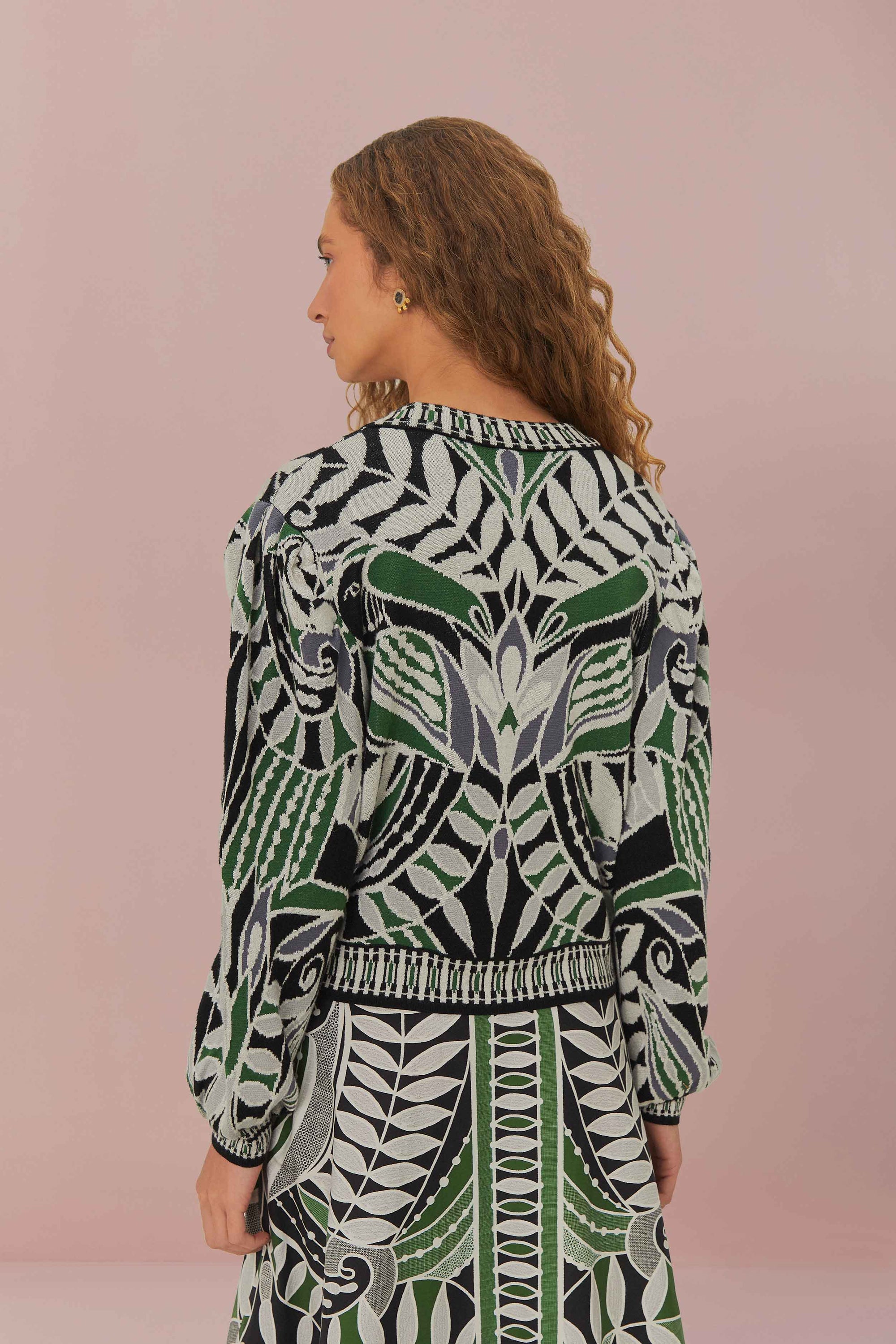 DJV_Nature Black Cardigans & Pulls - Nature Black