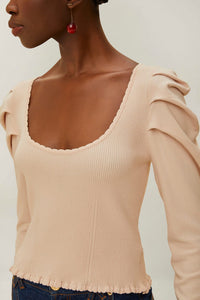 Knitted ruffled shoulder jumper - White