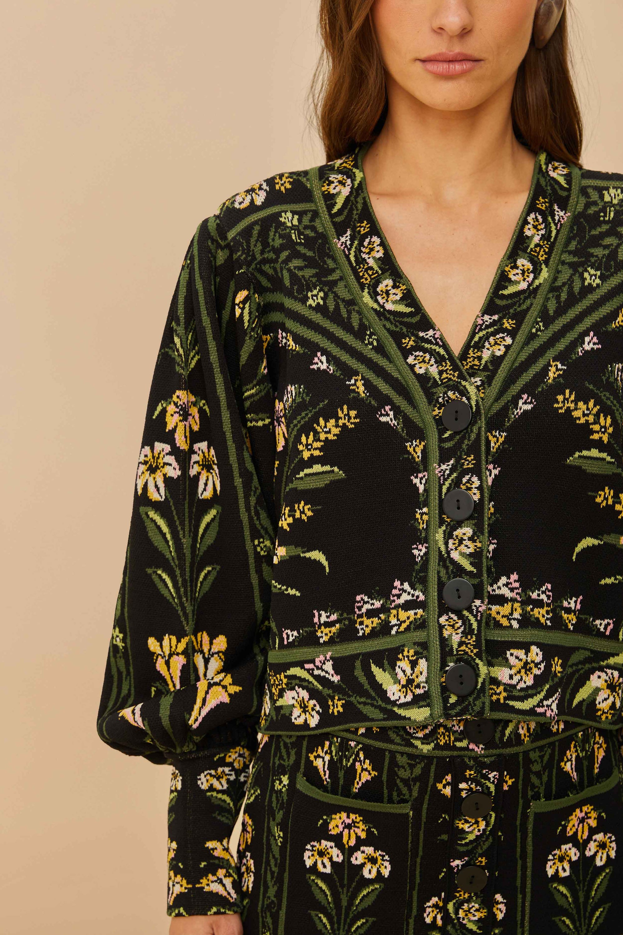 Cardigan Flowers Arch - Noir