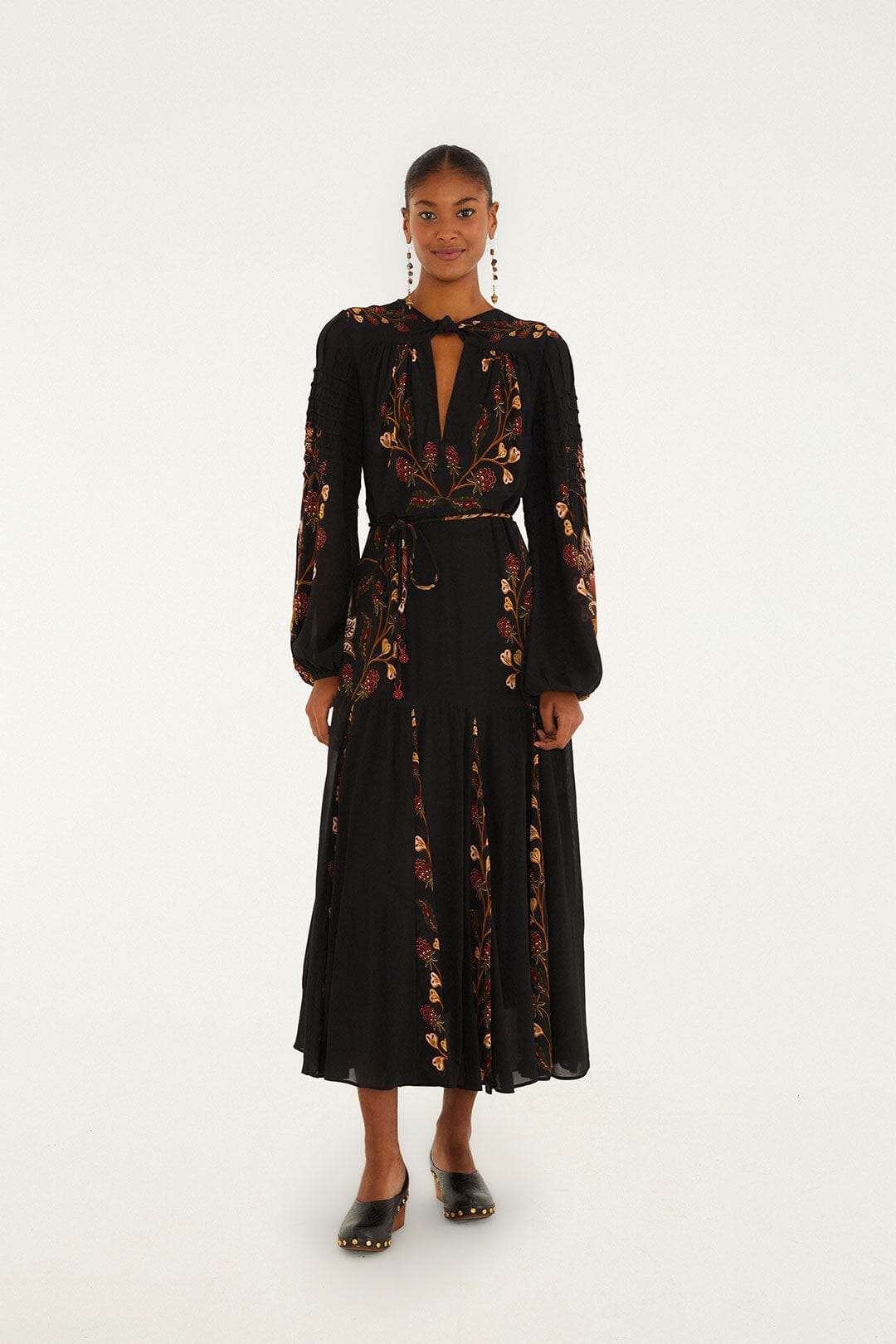 NEW_Berry Garden Black Robes longues - Berry Garden Black