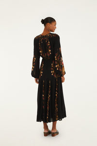 NEW_Berry Garden Black Robes longues - Berry Garden Black