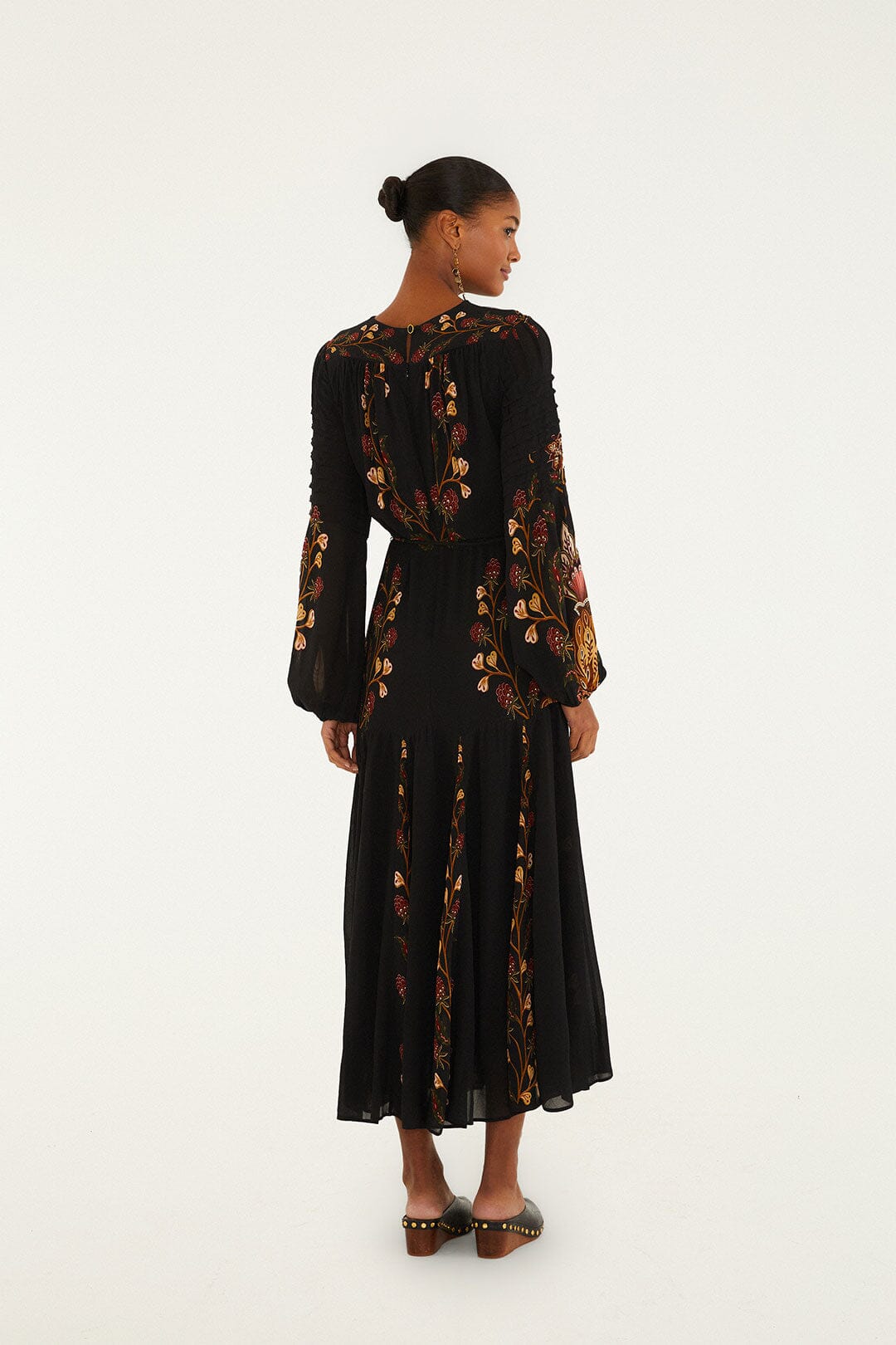 NEW_Berry Garden Black Robes longues - Berry Garden Black