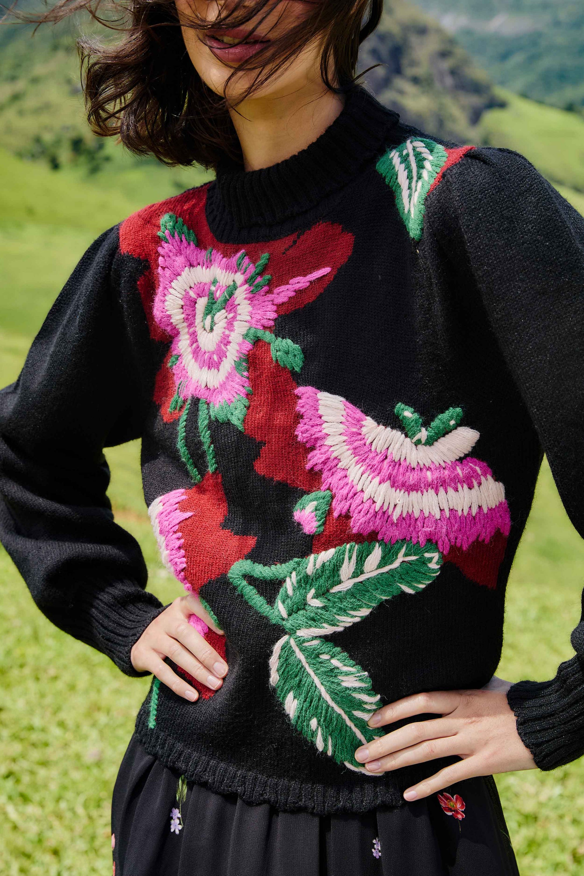 Bold Colorful Flower Maille - Bold Colorful Flower