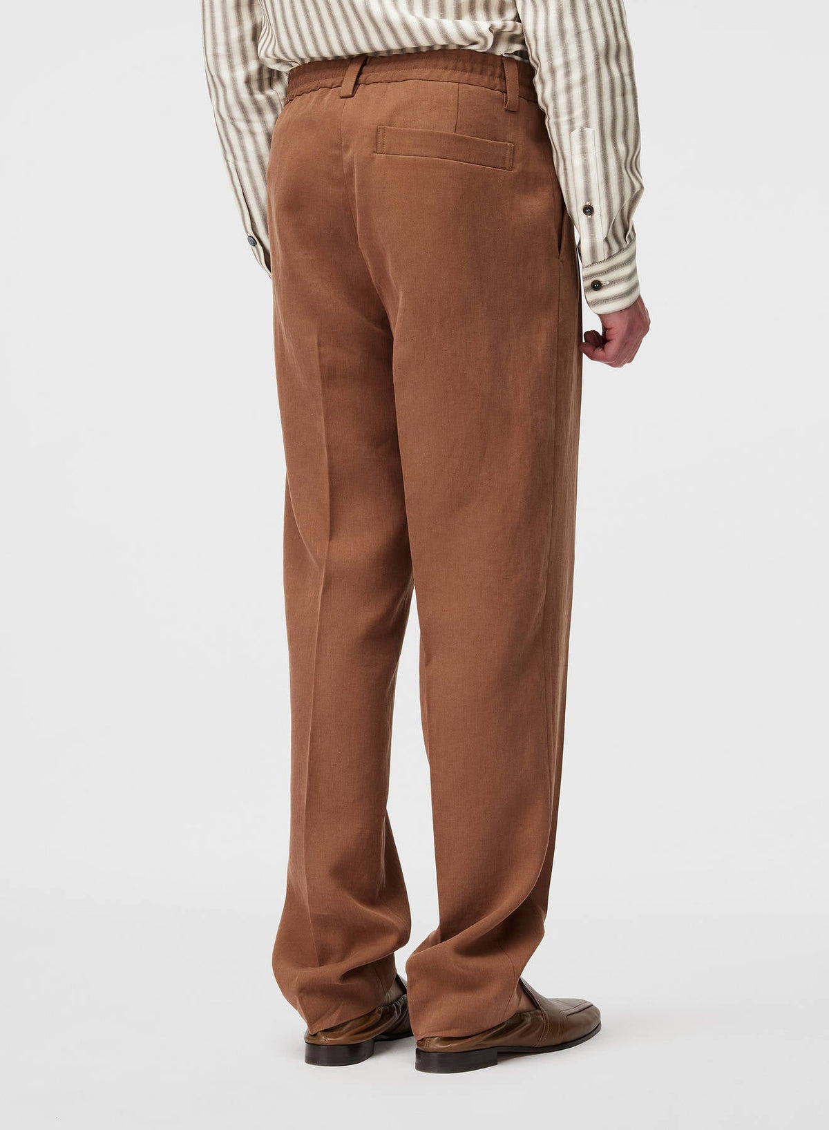 CLAY REVERSED PLEATS PANTS WITH EMBROIDERY (NR)