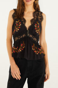 Berry Garden T-shirt - Black