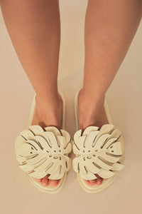 Monstera embroidered mules - Beige