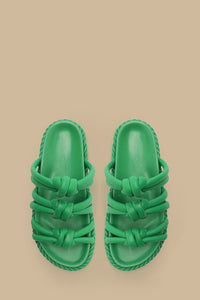 Flat leather sandals with tie fastening - Green