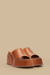 Mules compensées en cuir - Marron