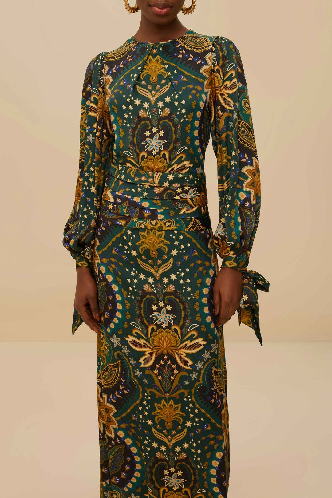 Long dress with long sleeves - Green