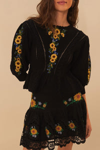 Blouse à fleurs brodées en coton - Noir