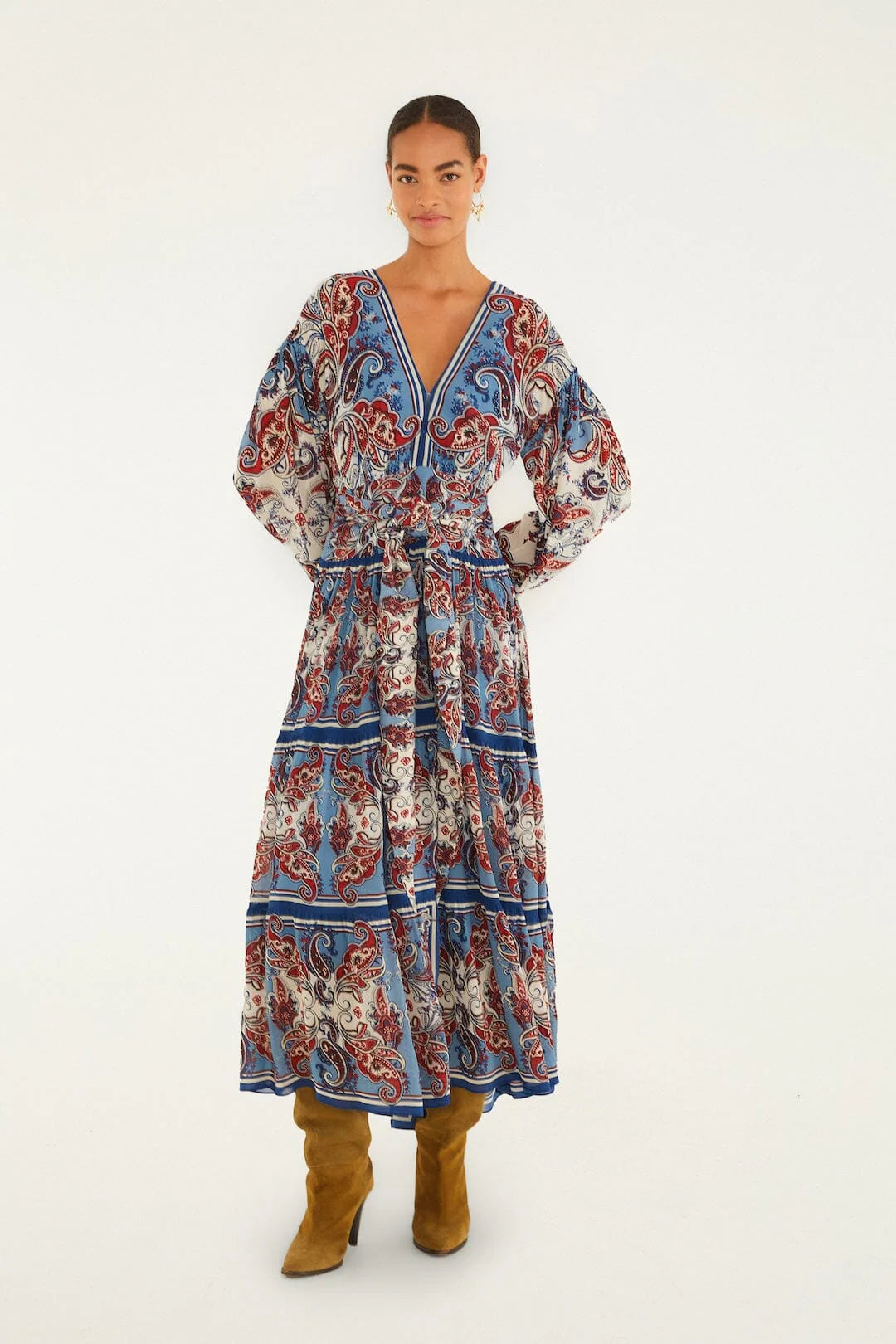 DIFFUSELY_Paisley Scarf Cream Robe longue - Paisley Scarf Cream