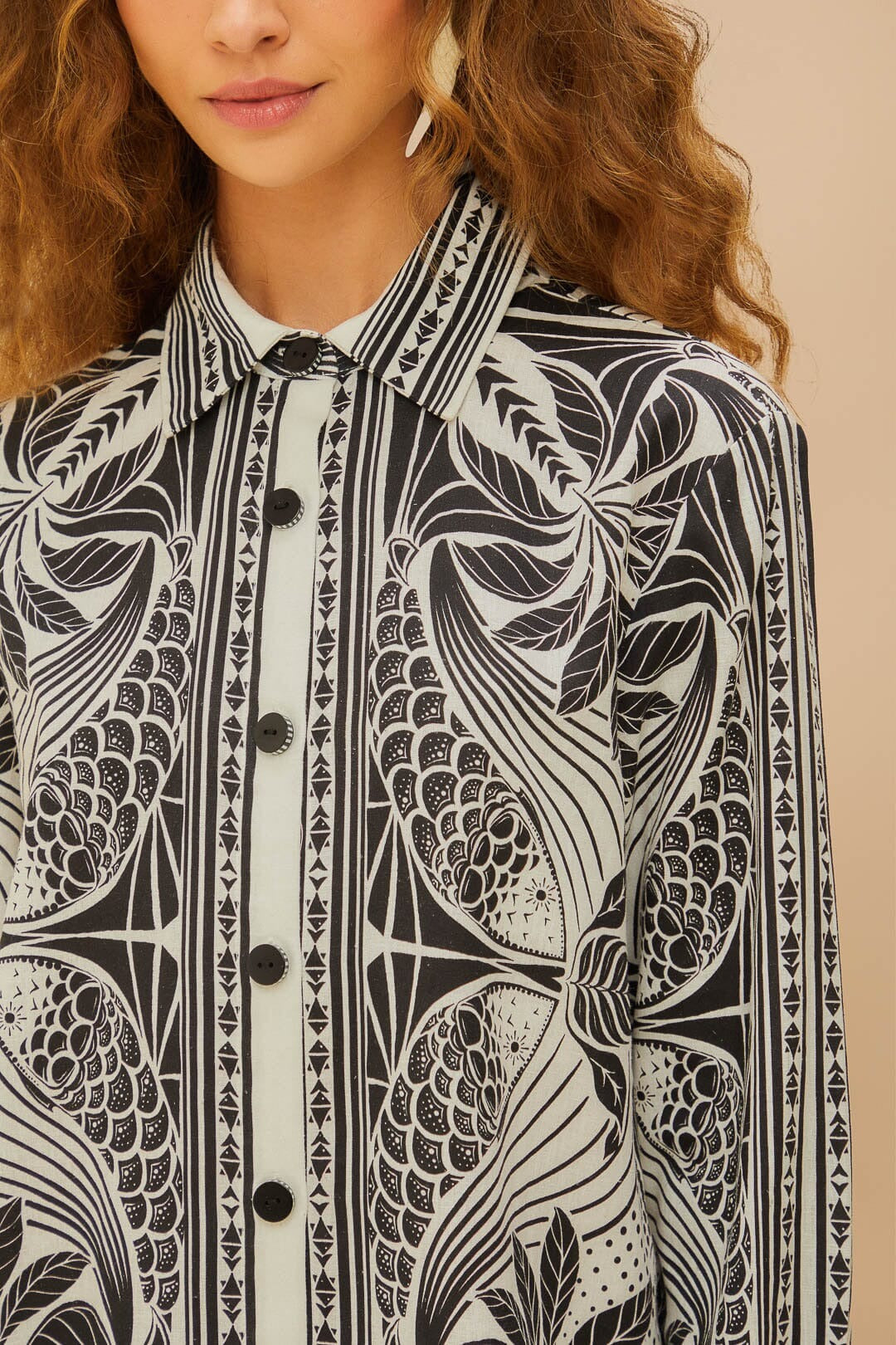 Chemise Elegance à voile en lin - Noir