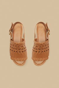 Flat sandals with braided leather fabric - Camel