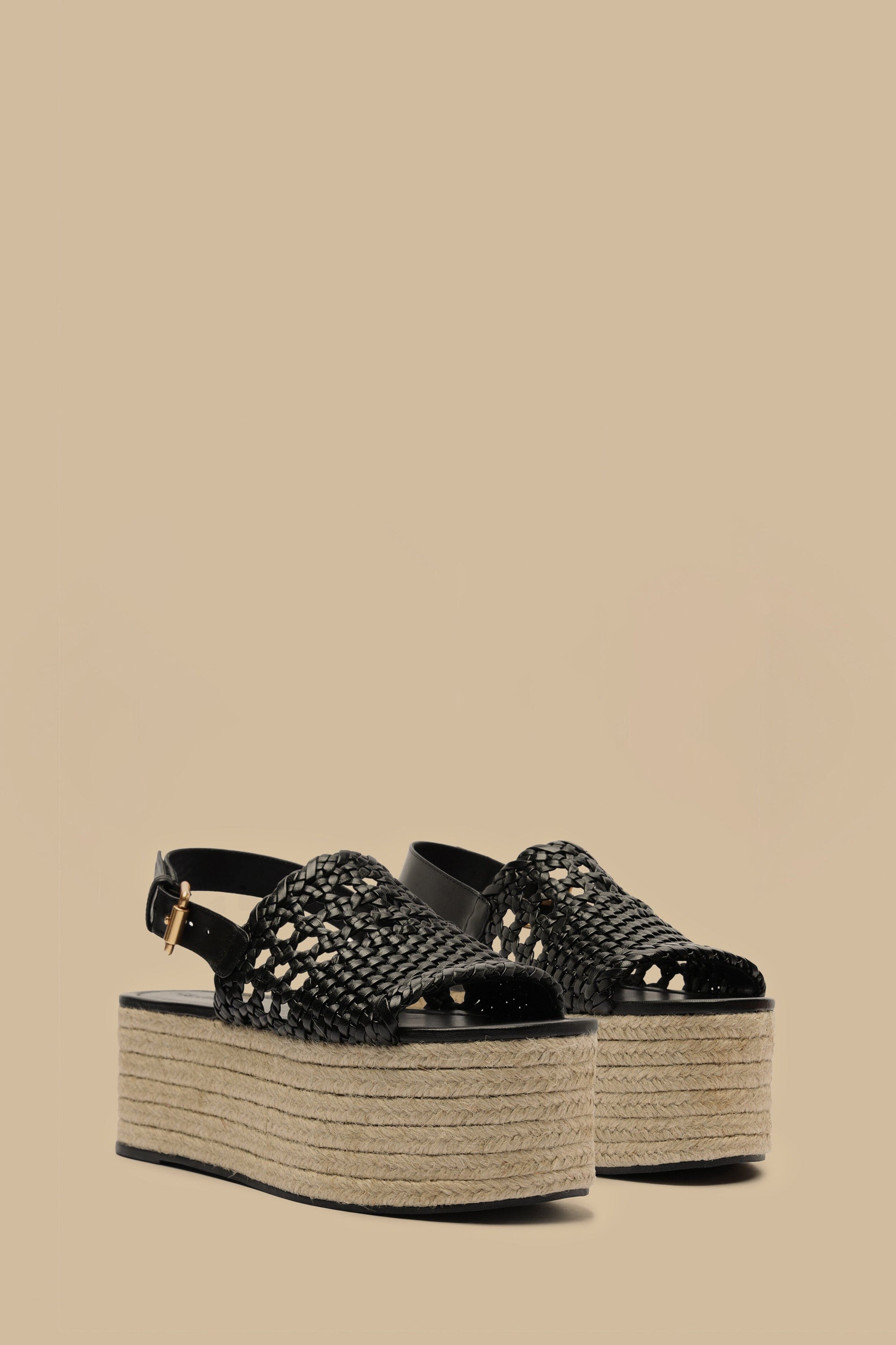 Flat sandals in braided leather - Black