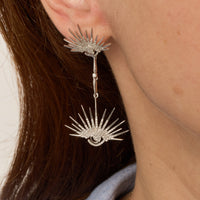 PT1_PrixTroca:2415€_VentesTroca:0_QtyTroca:1_ST:0%_Boucles d'oreilles Soleil en Or blanc 18K serties de diamants - Blanc