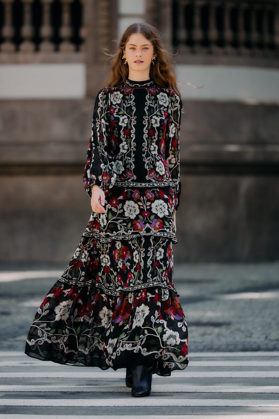 DIFFUSELY_Rococo Flowers Black Robe longue - Rococo Flowers Black