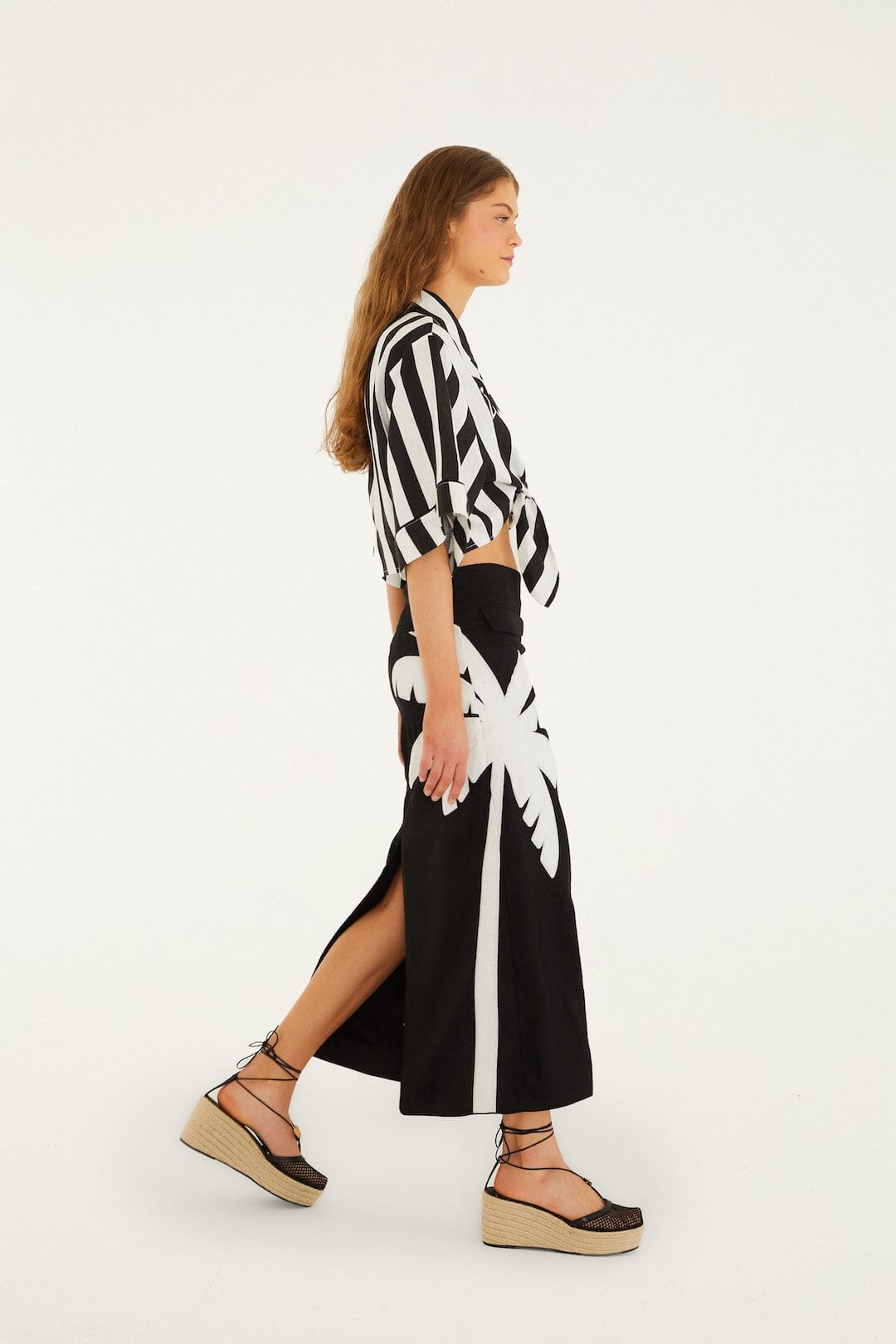 Spring Stripes Black Top court - Spring Stripes Black
