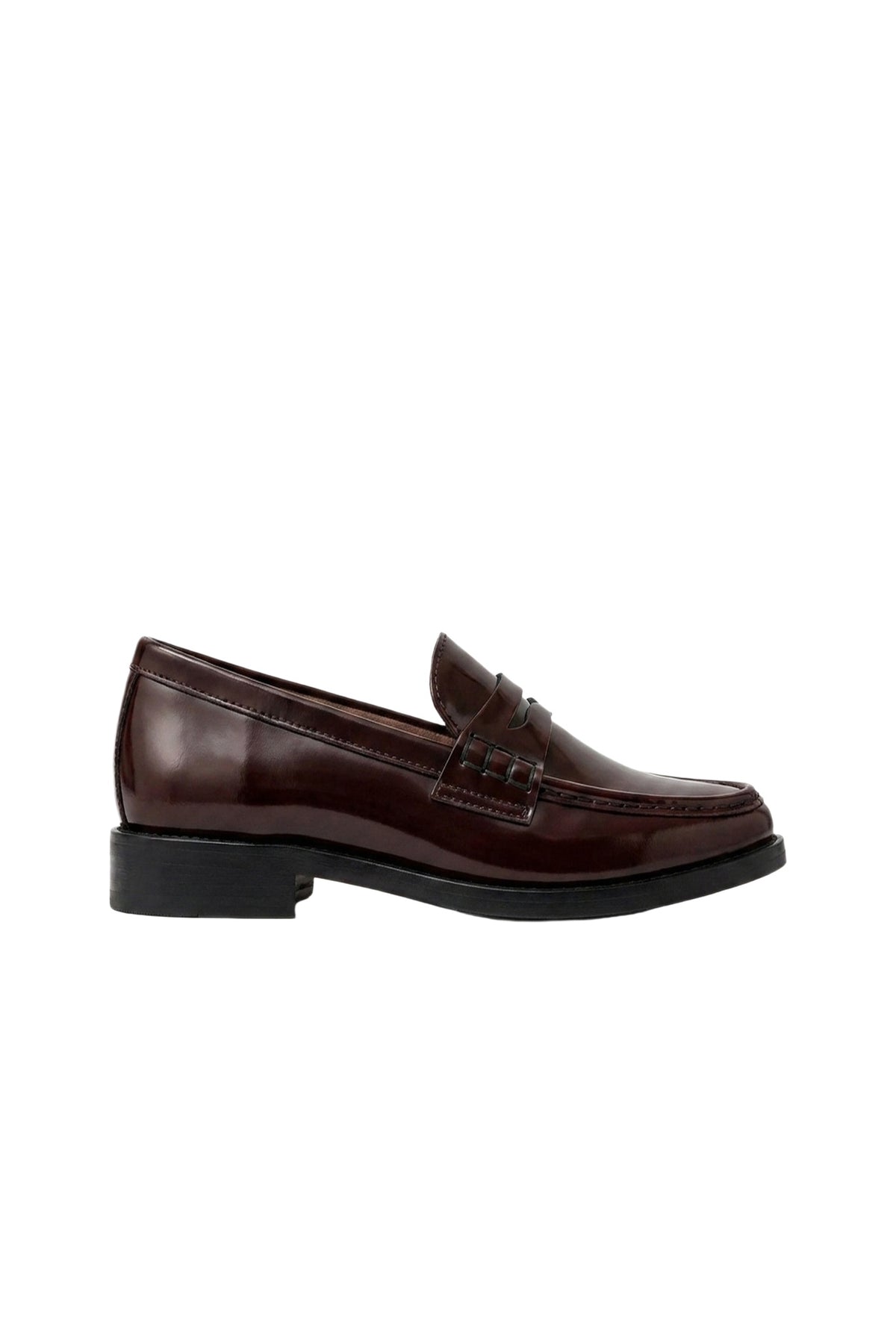 PRIX RECO : 60 // Mocassins Les Valentin en cuir - Rouge bordeaux