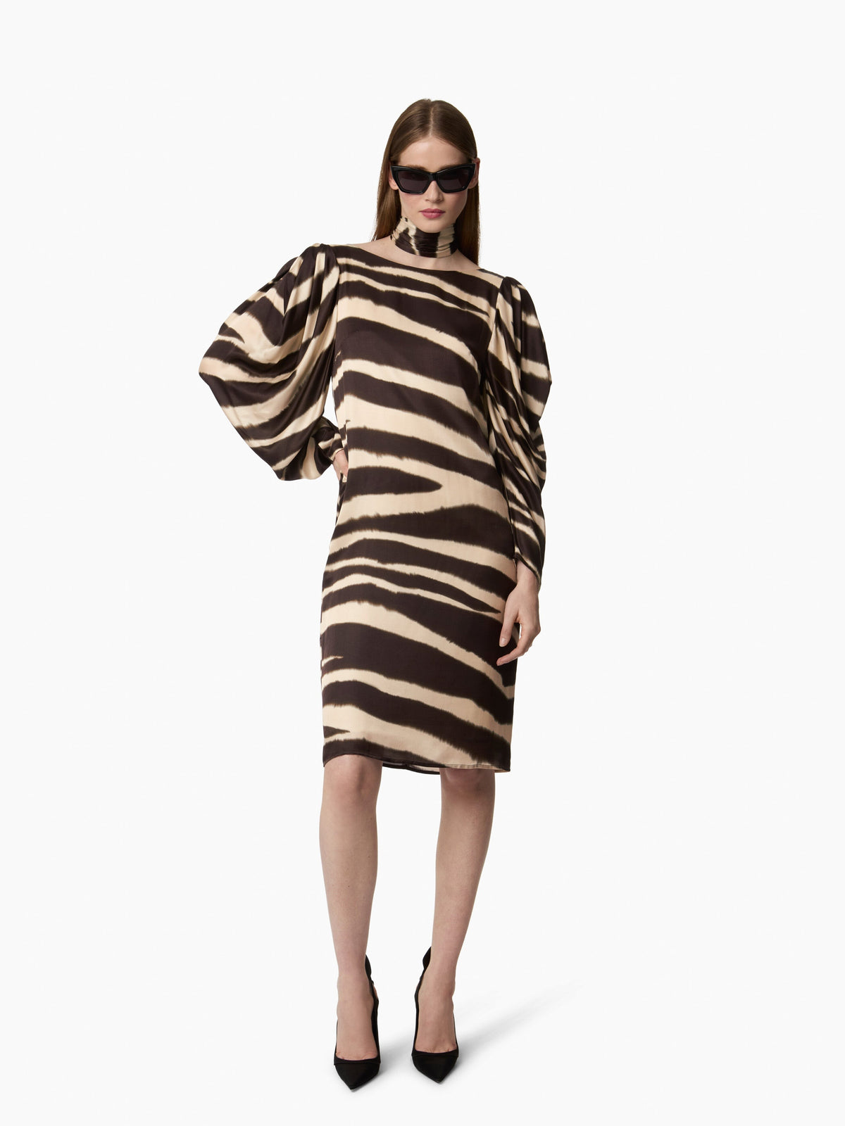 ROBE MI-LONGUE EN SATIN - Imprimé Zébré
