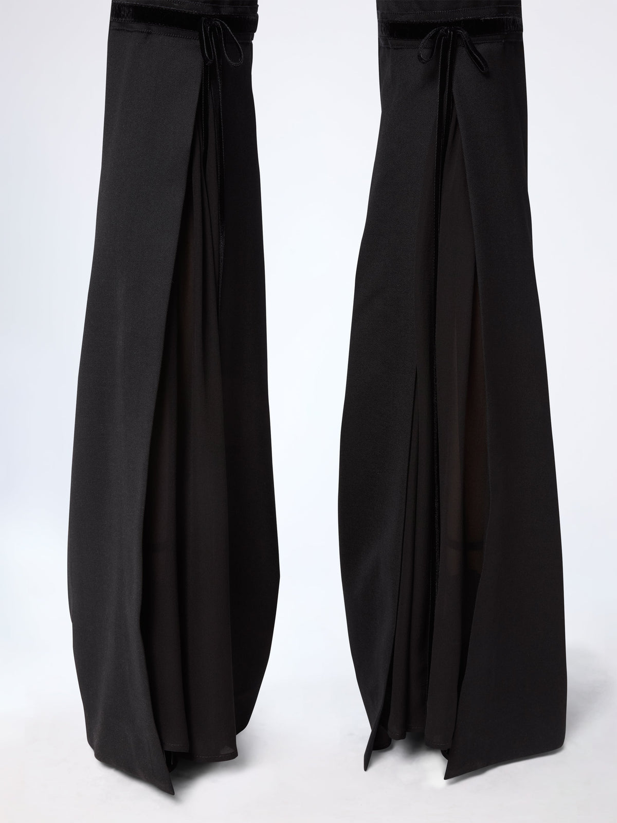 PANTALON ÉVASÉ EN GABARDINE DE LAINE AVEC DÉTAIL NŒUD - Noir