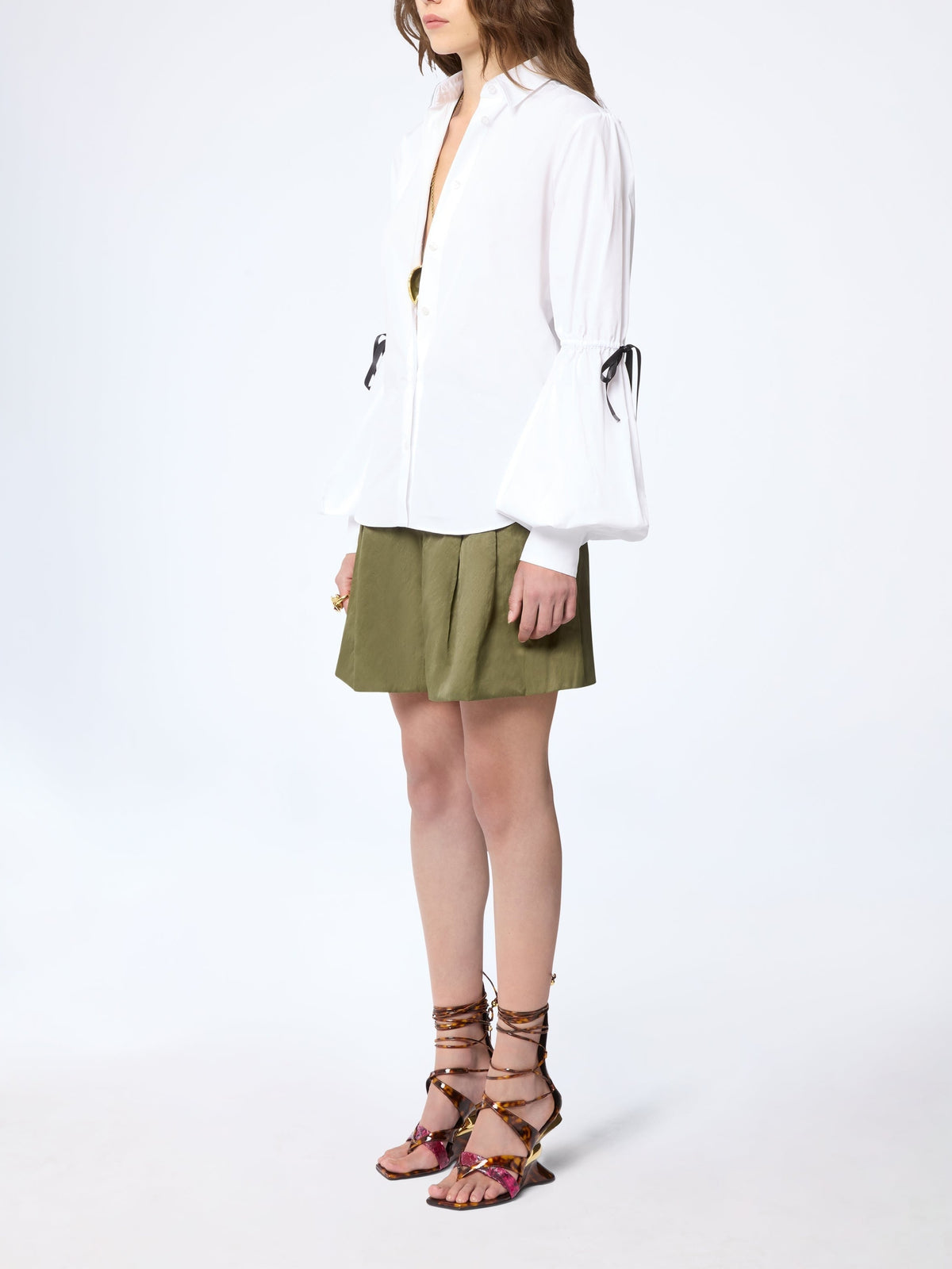 Knotted shirt with gathered sleeves - White