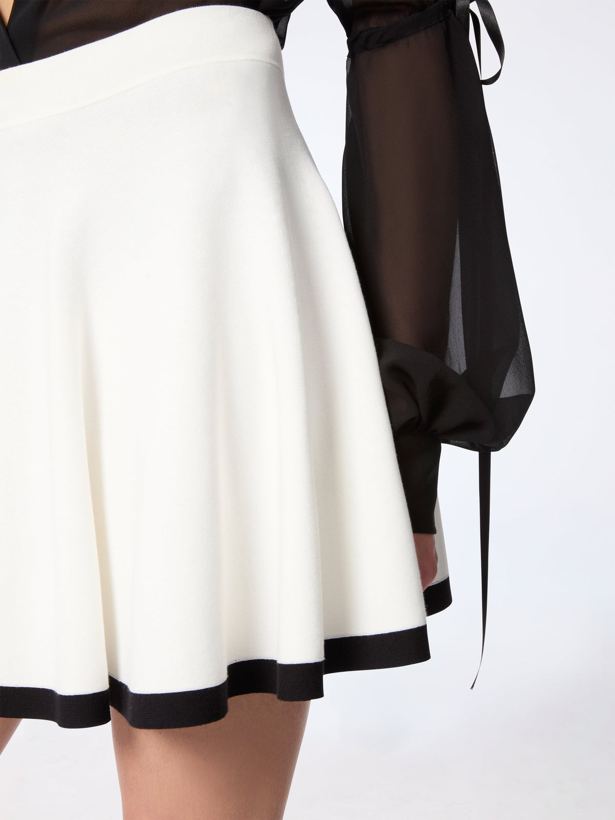 JUPE MI-LONGUE EN MAILLE - Blanc