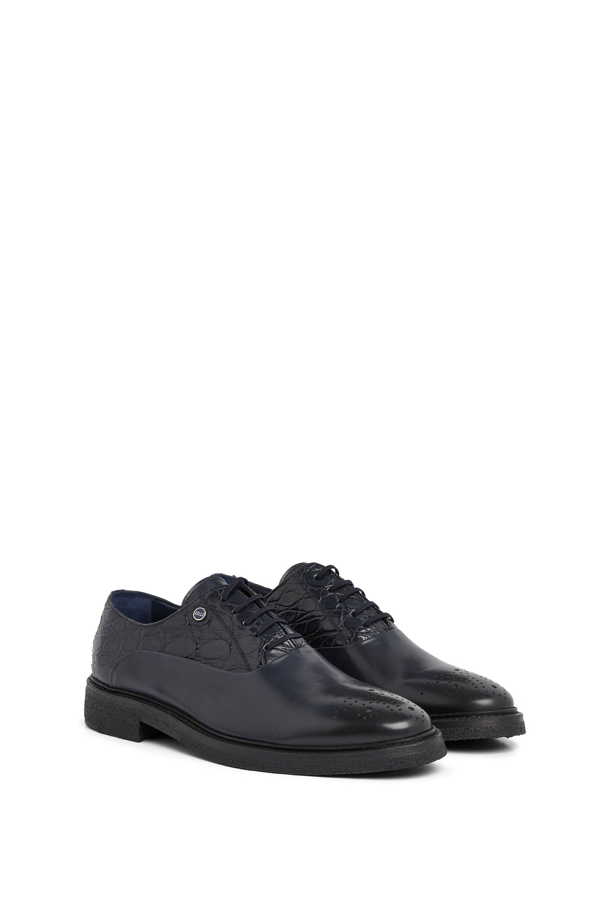 Chaussures en cuir précieux - No color